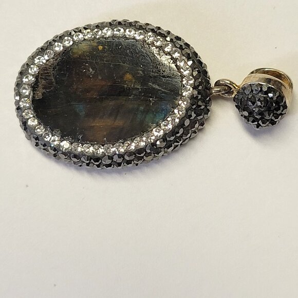 Labrodite Oval Pendant Sterling Silver - Picture 2 of 11